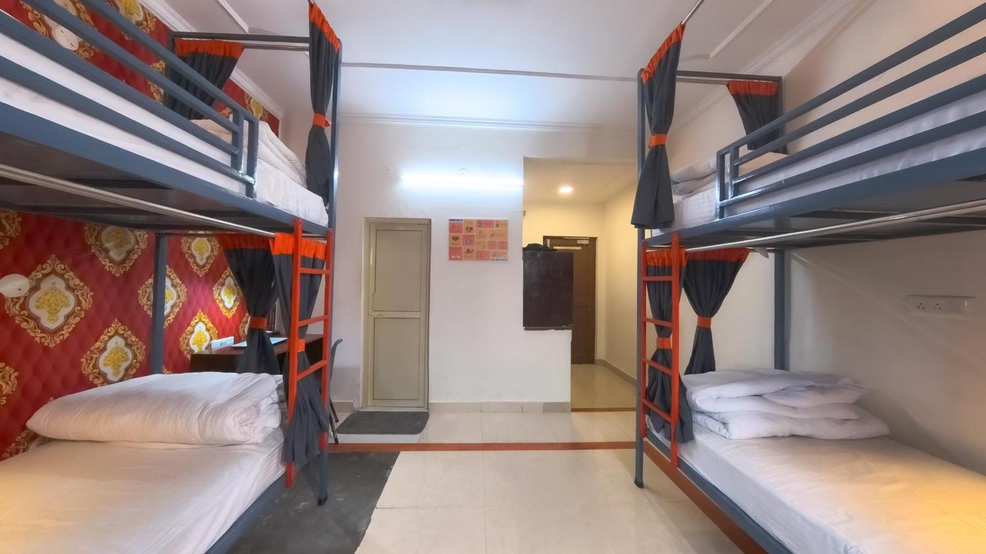 Live Free Hostel, Mcleodganj McLeod Ganj Exterior foto